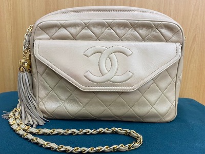 CHANEL シャネル チェーン ショルダーバッグ シルバー金具 ロゴ シリアルシール有 ギャラ有KB-7619