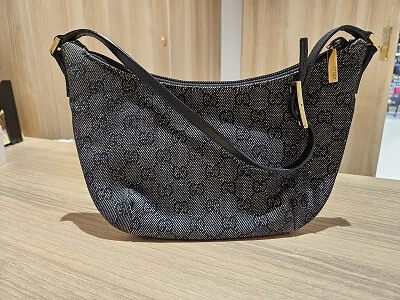 グッチ
