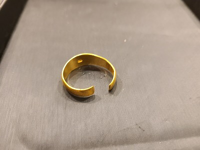 貴金属